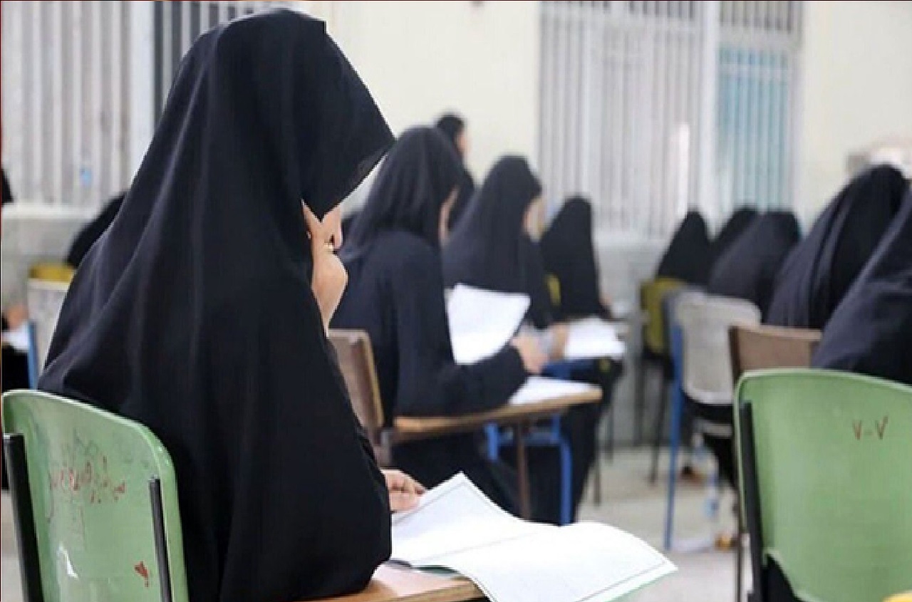 رفع اختلالات بانکی؛ حقوق خردادماه فرهنگیان بدون تأخیر واریز می‌شود