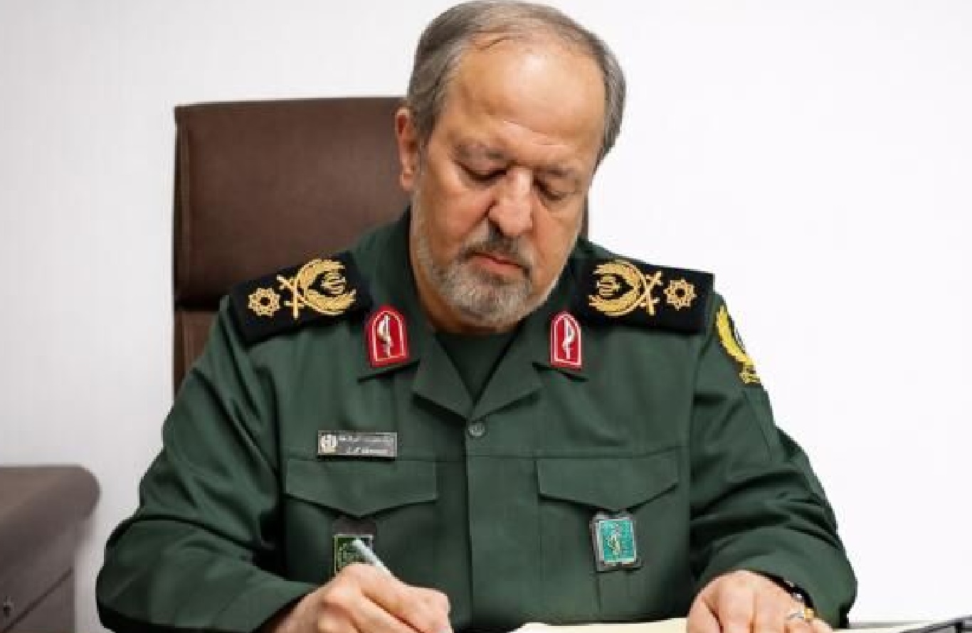 پیام سرپرست وزارت دفاع به رئیس قوه قضائیه: تأکید بر پیگیری حقوقی جنایات بین‌المللی