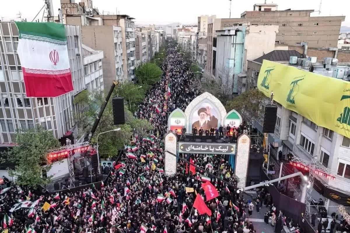 جزئیات و سقف تعهدات بیمه ایران برای شرکتکنندگان در مراسم تشییع رهبر شهید