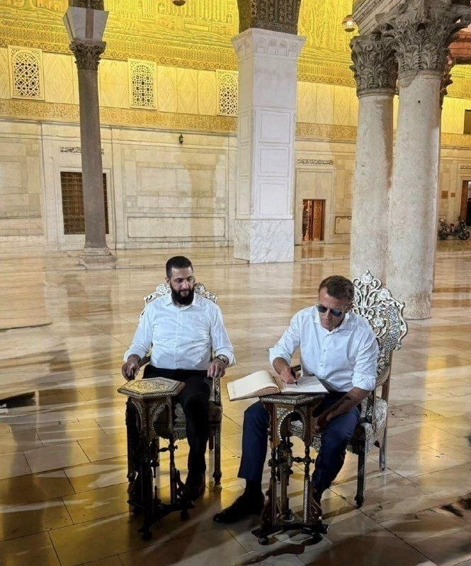 سفر تاریخی ماکرون به دمشق؛ از بازدید مسجد اموی تا قرارداد خرید ایرباس