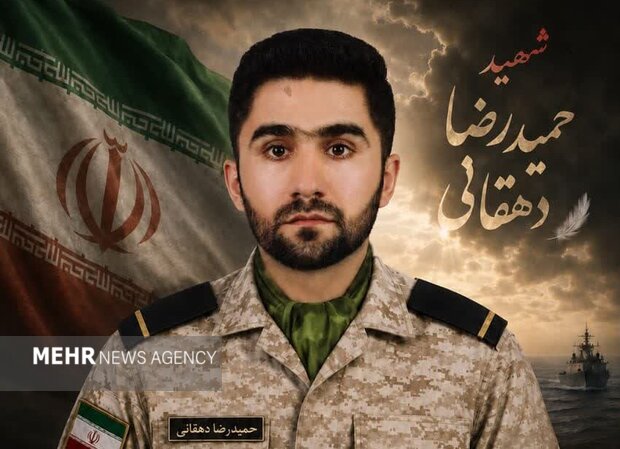 شهادت افسر نیروی دریایی ارتش در پی حمله آمریکا به بندر جاسک