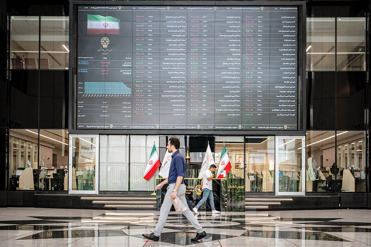 سنت‌شکنی در بورس تهران؛ چرا سهام کوچک از غول‌های بازار پیشی گرفتند؟