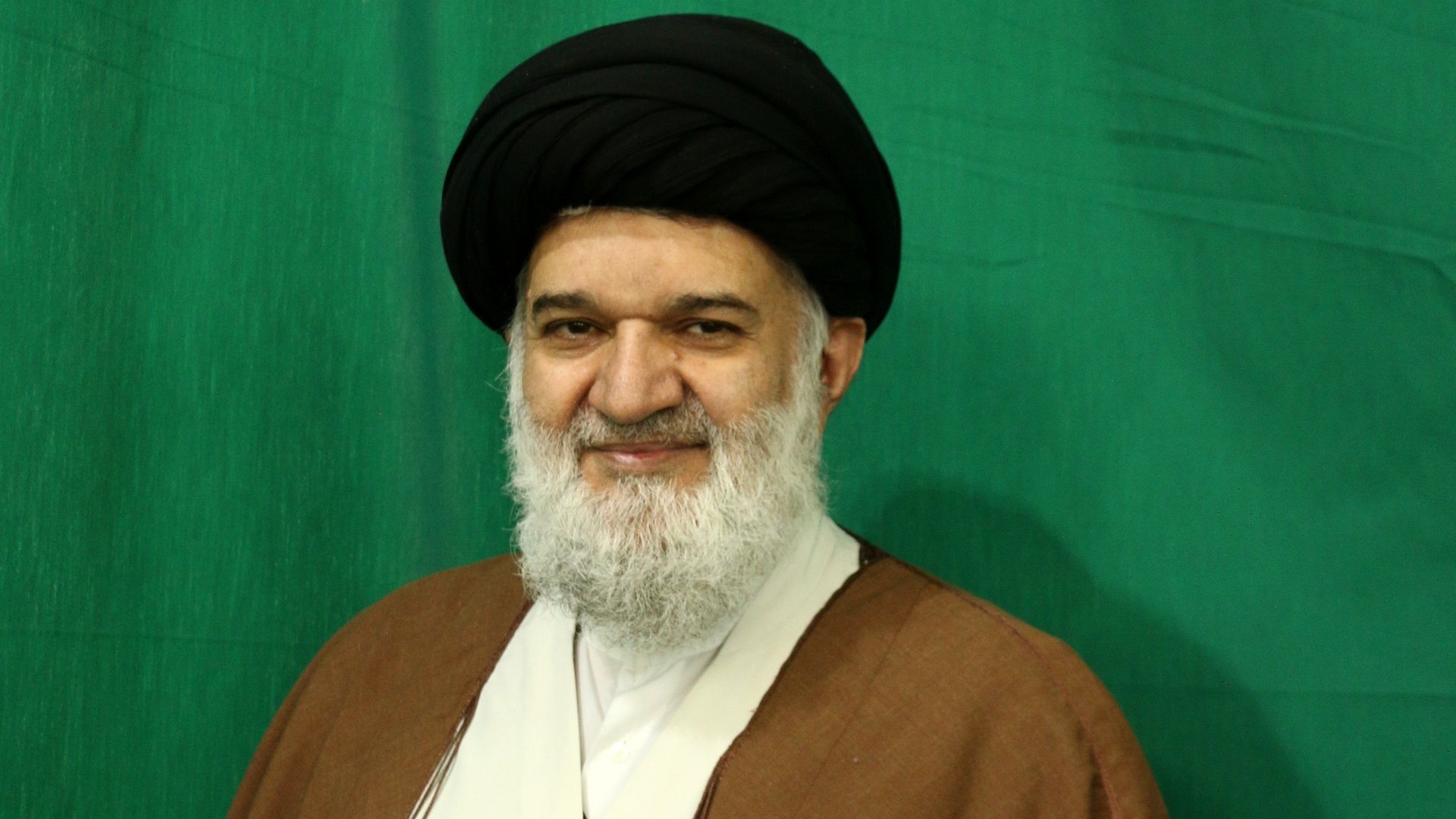 جنجال اظهارات محمدباقر خرازی درباره ساخت بمب اتم و ایجاد سونامی