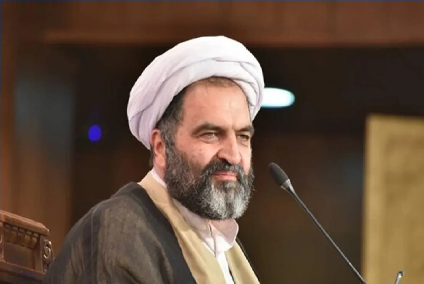 دیدگاه فقهی سروش محلاتی: مجازات سنگین معترضان در شرایط استیصال اجتماعی جایز نیست