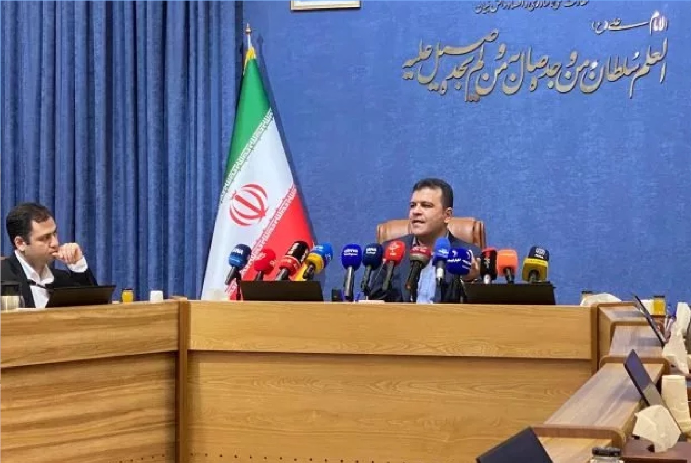 هشدار معاون علمی رئیس‌جمهور: محدودیت اینترنت رتبه علمی ایران را سقوط می‌دهد