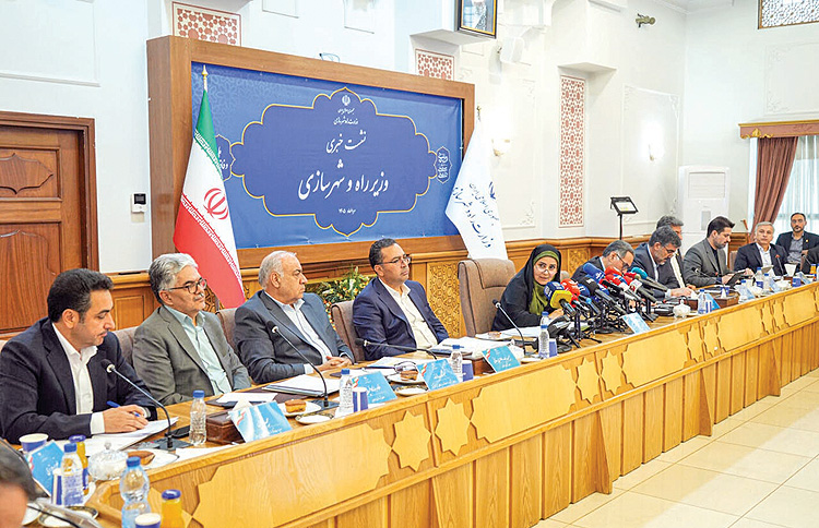 پایان عصر «امضاهای طلایی»؛ لایحه سلب اختیار شهردار تهران از کمیسیون ماده ۵