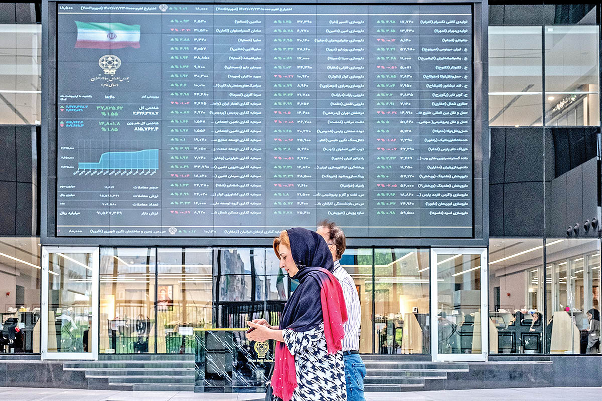 آزمون بزرگ بورس تهران؛ آیا شاخص کل از سد ۶ میلیون واحد عبور می‌کند؟