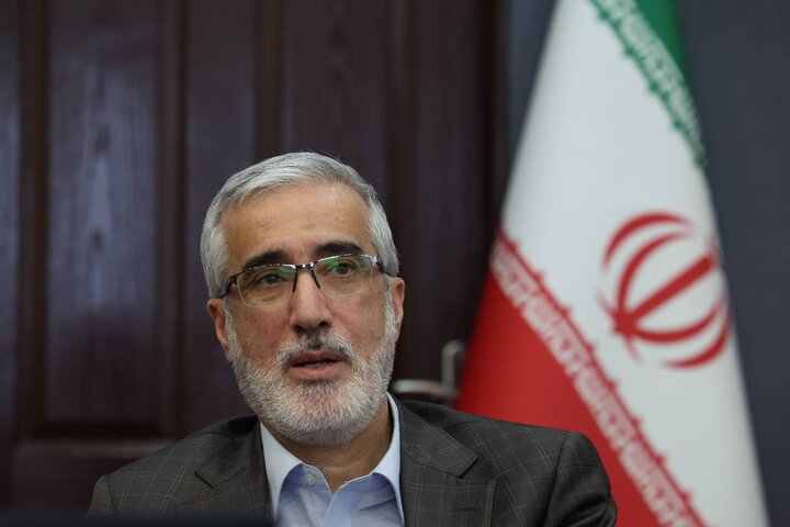 سیاست دولت برای حذف تدریجی ارز ترجیحی دارو؛ امسال تغییری رخ نمی‌دهد