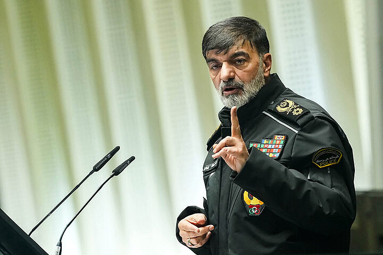هشدار فرمانده انتظامی: دشمن از چالش‌های معیشتی برای ایجاد ناآرامی استفاده می‌کند