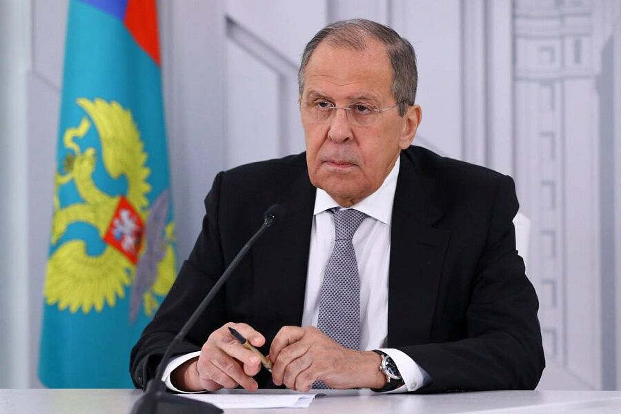 لاوروف: ایران در دفاع از منافع ملی خود در تنگه هرمز مصمم است