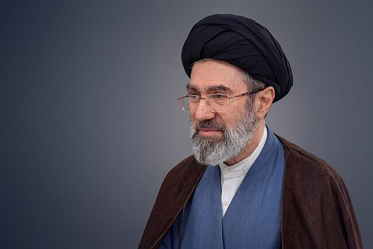 راهبردهای کلان رهبری برای تقویت وحدت ملی و پیشرفت اقتصادی ایران