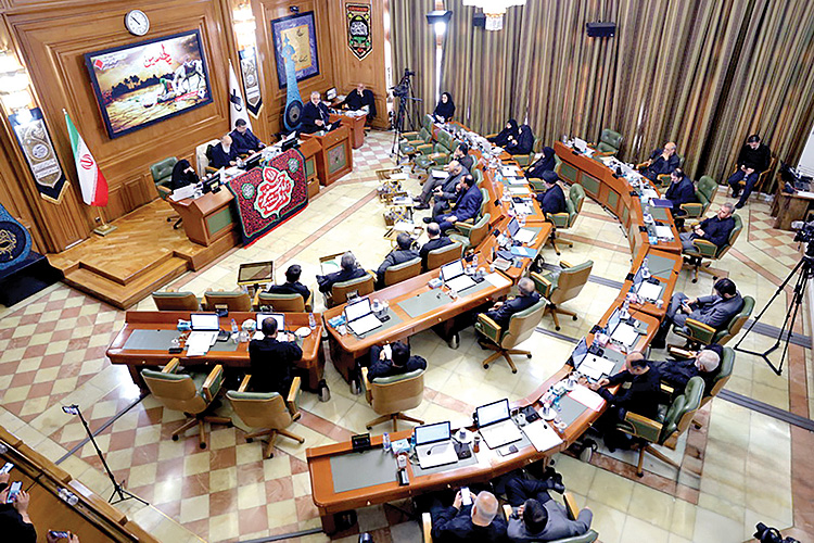 شکستِ طرح کاهش تراکم در تهران؛ تاب‌آوری پایتخت قربانیِ تراکم‌فروشی شد