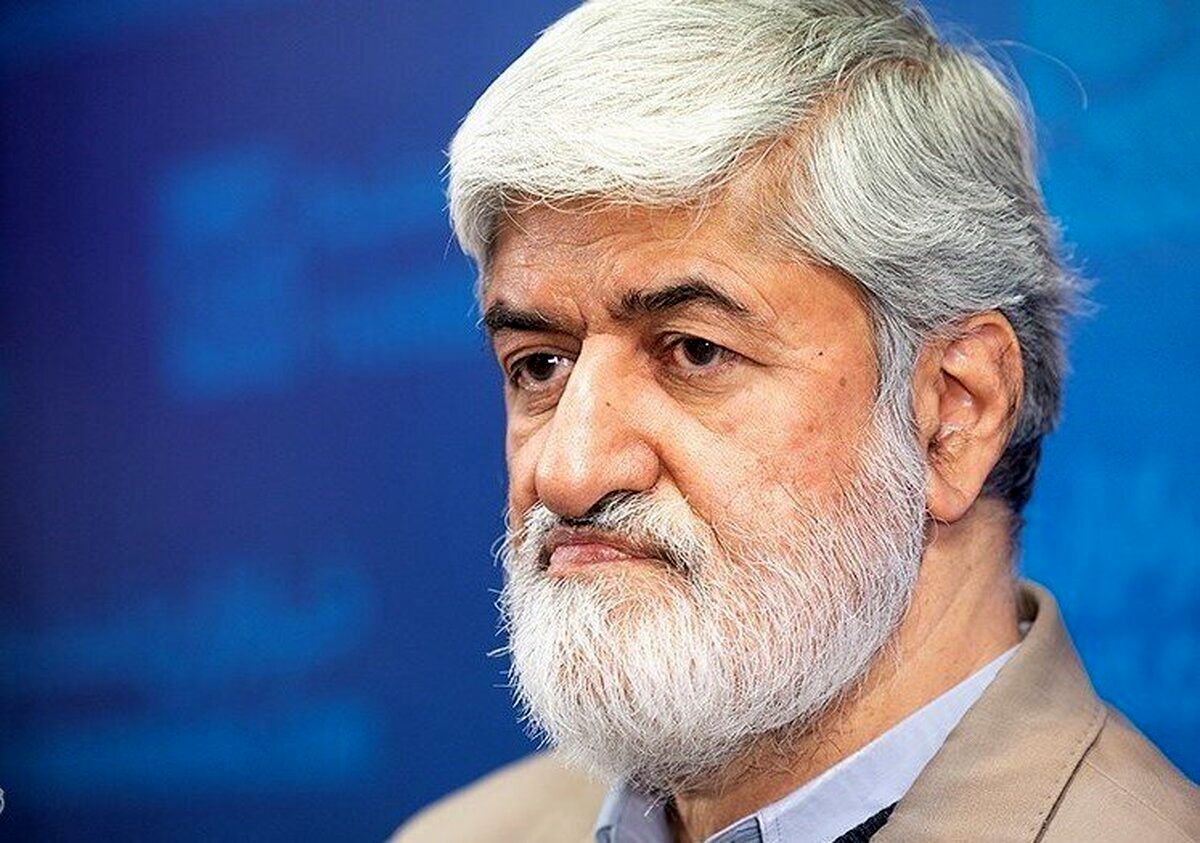 نقد حقوقی علی مطهری بر پیشنهاد همه‌پرسی حسن روحانی درباره ادامه جنگ