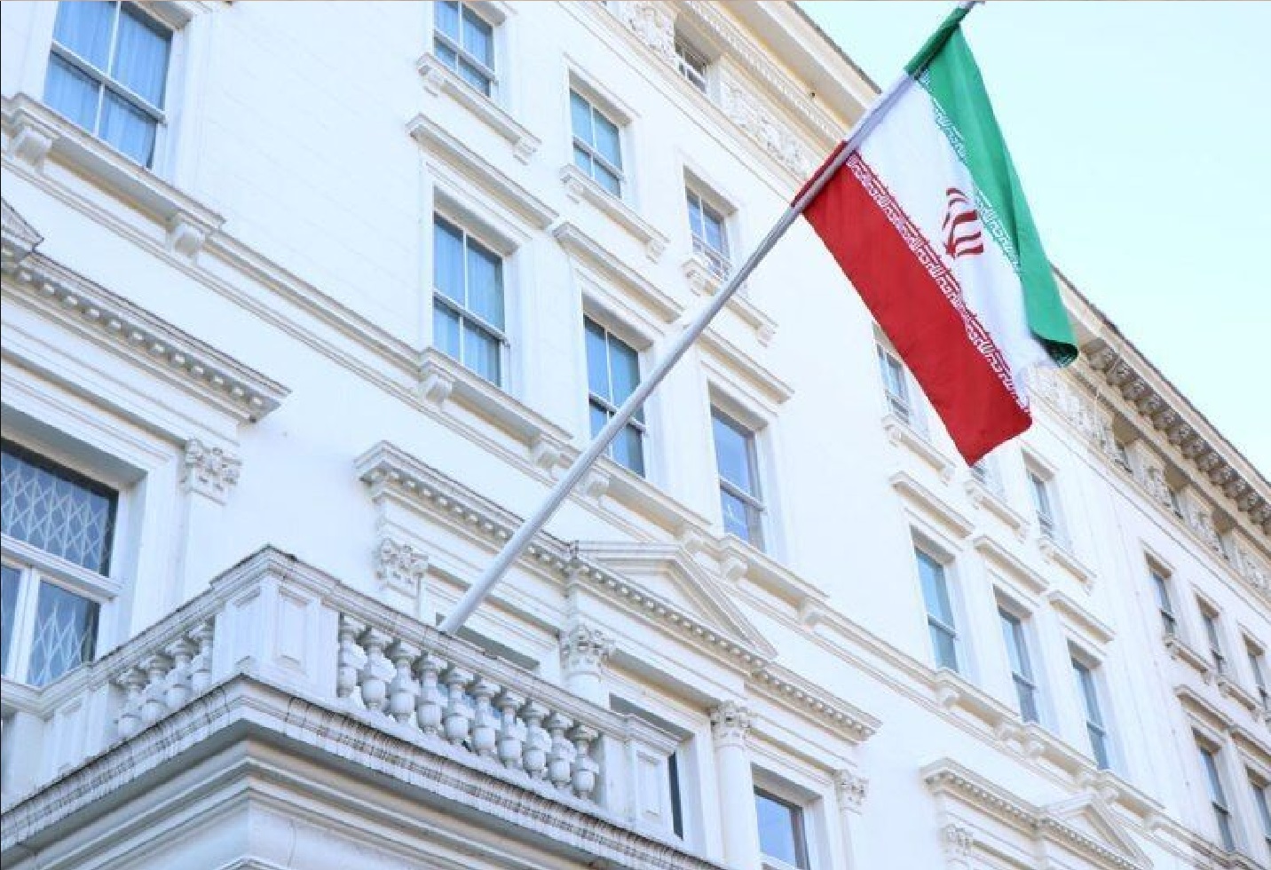 واکنش تند تهران به تحریمهای جدید لندن؛ تشدید تنش در روابط دوجانبه