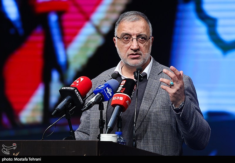 ادعای زاکانی: بانک مرکزی بیش از ۴۰ میلیارد دلار طلا و اسکناس دارد