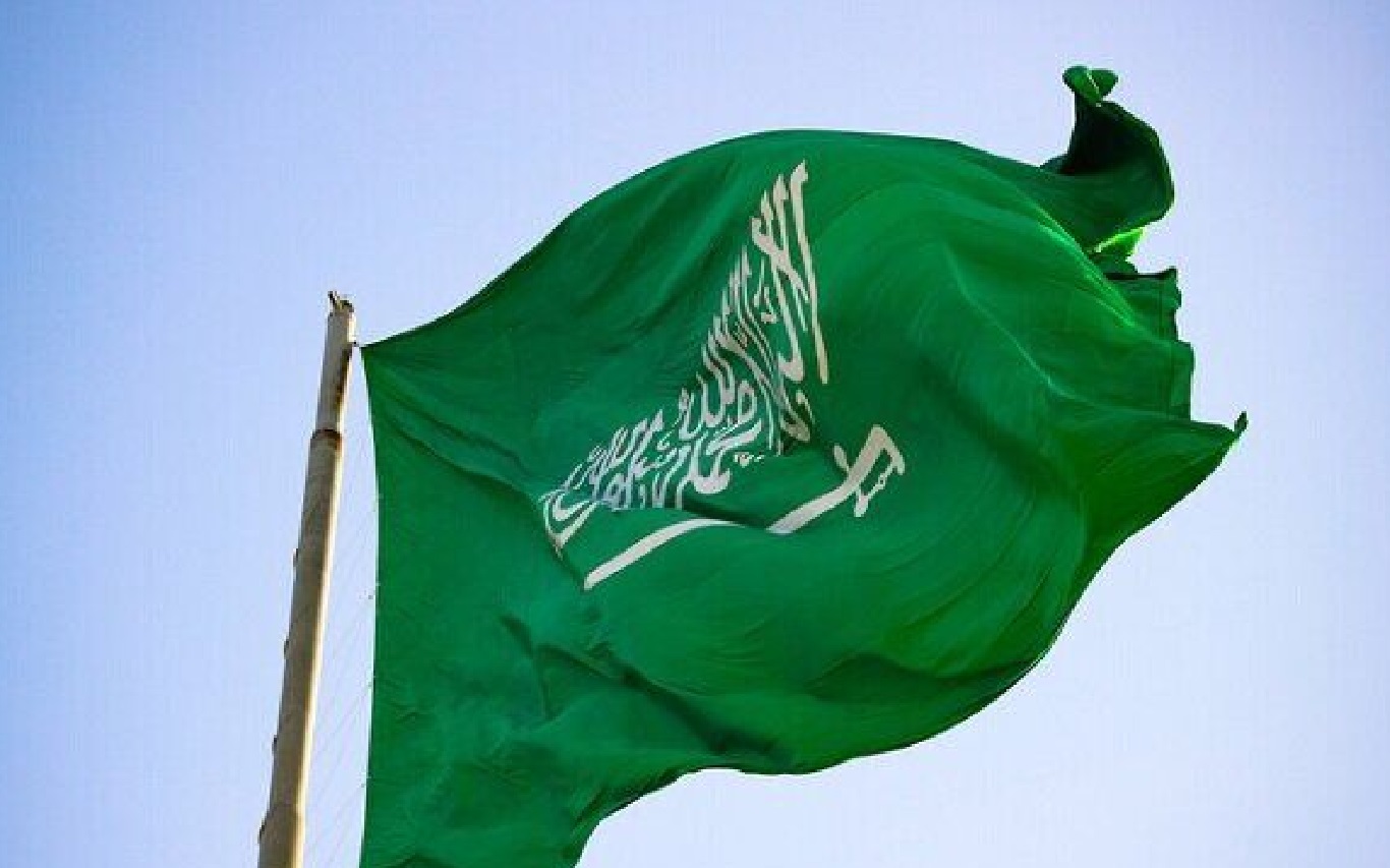 سقوط تولید نفت عربستان؛ قیمت نفت از مرز ۱۰۰ دلار گذشت