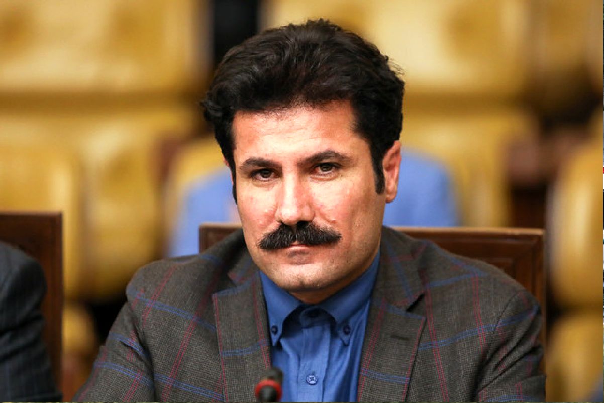 انتقاد معاون پزشکیان از نفی مذاکره: جنگ هزینه اقتصادی دارد، نه پویایی