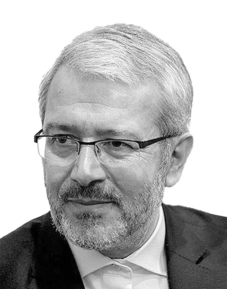 آیا زمان به نفع ایران است؟ تحلیل هزینه فرصت انزوای اقتصادی و ضرورت دیپلماسی توسعه‌محور
