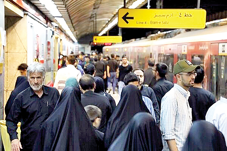 چرا مترو به تنهایی ترافیک تهران را حل نمی‌کند؟