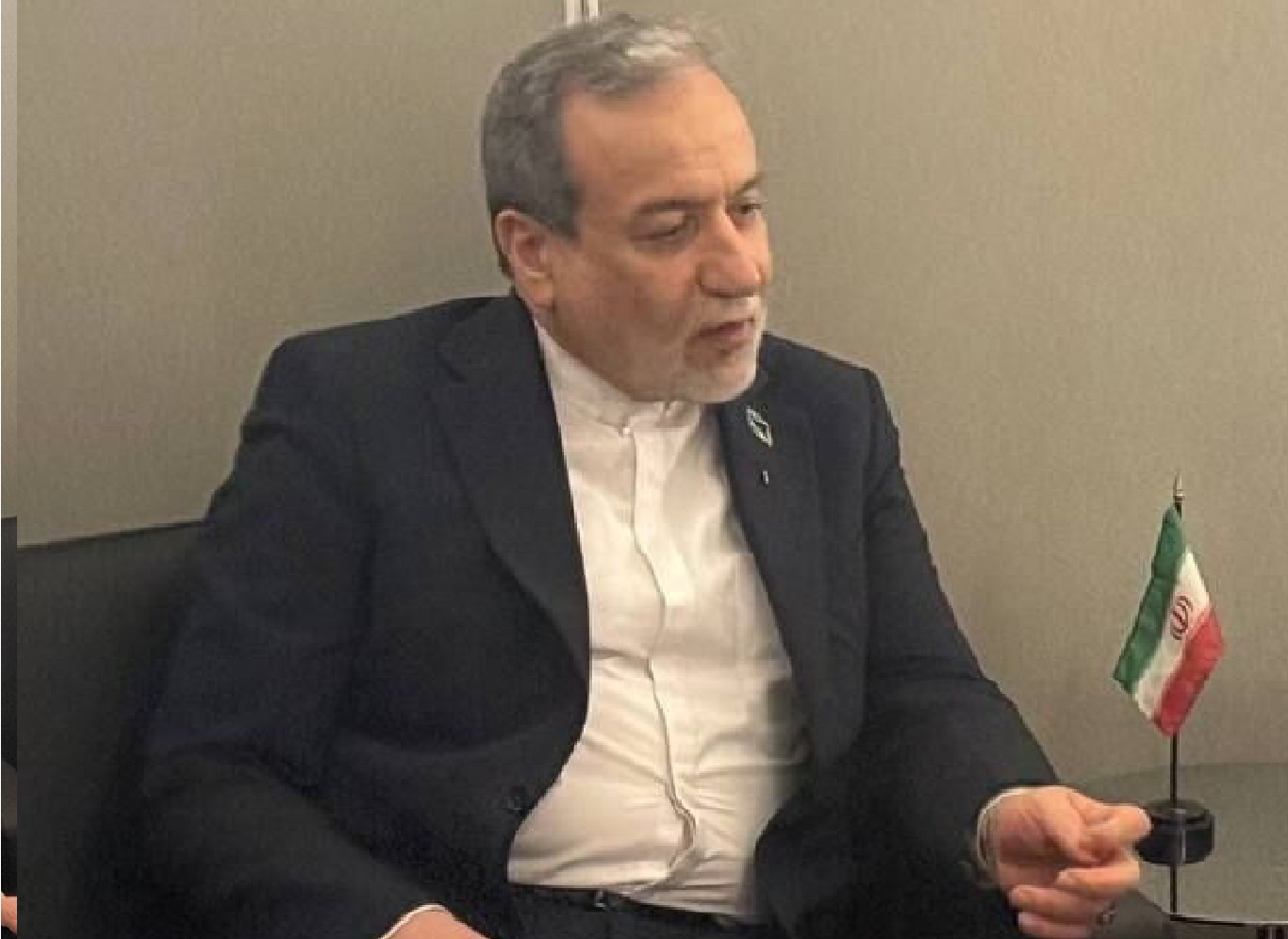 عراقچی: غنی‌سازی ۶۰ درصد قانونی است/ پیش‌شرط هرگونه پیشرفت در مذاکرات، آزادی دارایی‌های مسدودشده و پایان محاصره اقتصادی است +فیلم