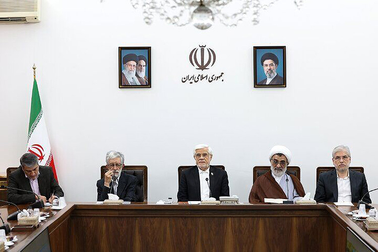 عارف: شرایط کشور تغییر کرده است