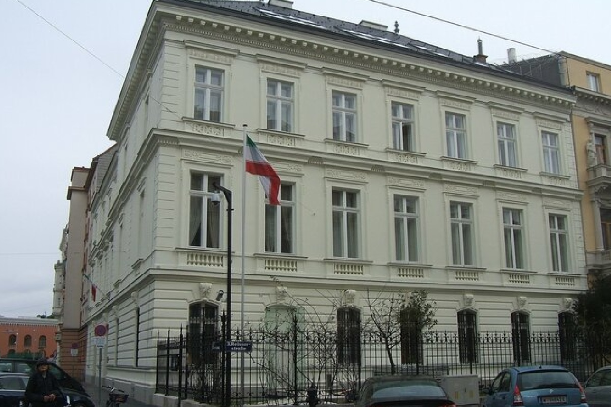 واکنش ایران به مواضع رئیس کمیسیون اروپا درباره وضعیت تنگه هرمز