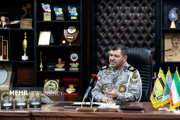 واکنش فرمانده دژبانی ارتش به نگرانی خانواده‌ها درباره سربازی فرزندانشان/ ۳۳ تا ۳۴ نفر جاسوس در اطراف پادگان‌های نظامی شناسایی شدند